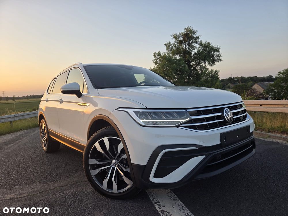 Volkswagen Tiguan 2.0 TSI 4Mot Life DSG - 2