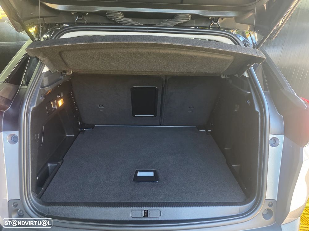 Peugeot 3008 BlueHDi 130 Stop & Start EAT8 Allure - 38