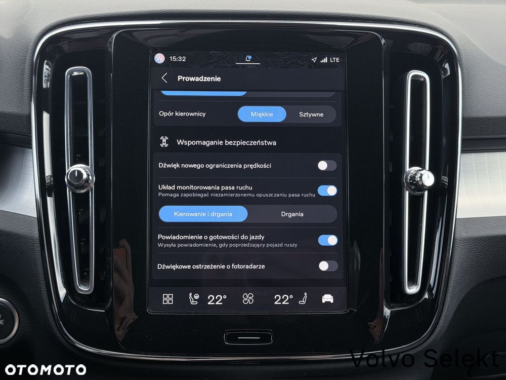Volvo XC 40 - 30