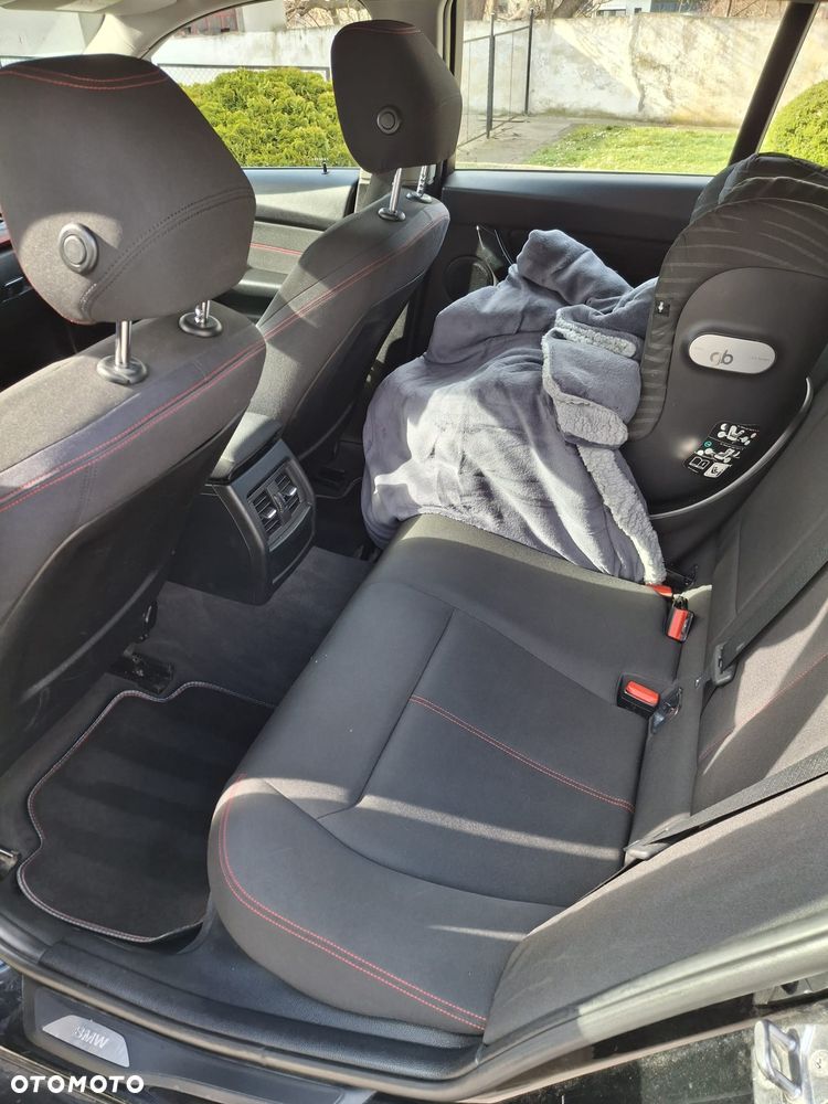 BMW Seria 3 318d xDrive - 8