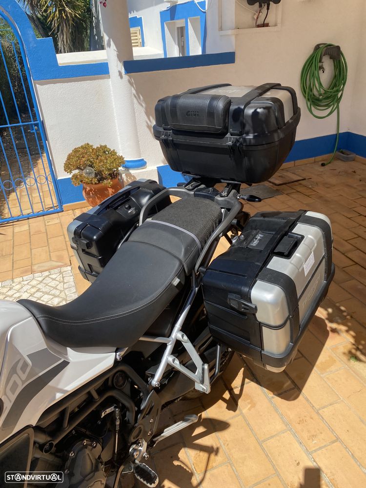 Triumph Tiger 900 GT - 6