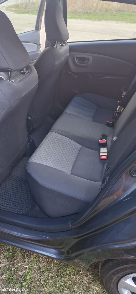 Toyota Yaris 1.33 Premium EU6 - 20