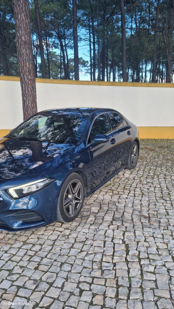 Mercedes-Benz A 180 Limousine d 7G-DCT AMG Line - 3