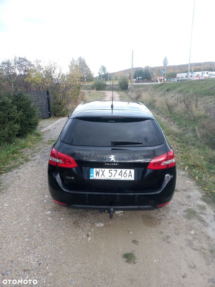 Peugeot 308 1.6 BlueHDi Active S&S EAT6 - 6