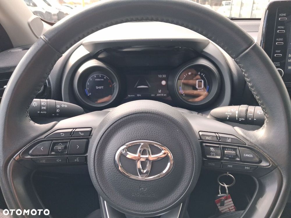 Toyota Yaris - 18