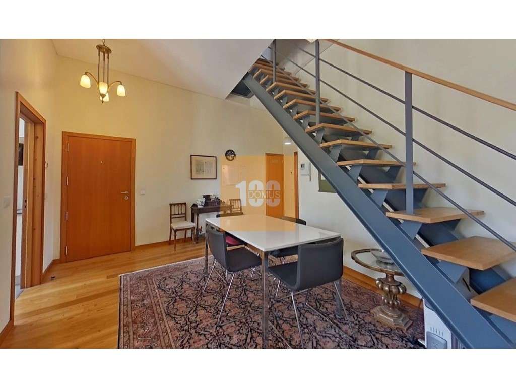 T2 duplex no Centro Histórico do Porto com garagem - Grande imagem: 3/33
