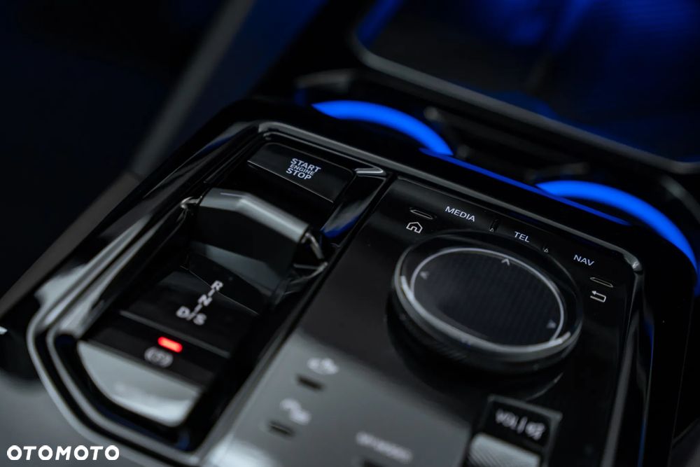 BMW Seria 5 - 36