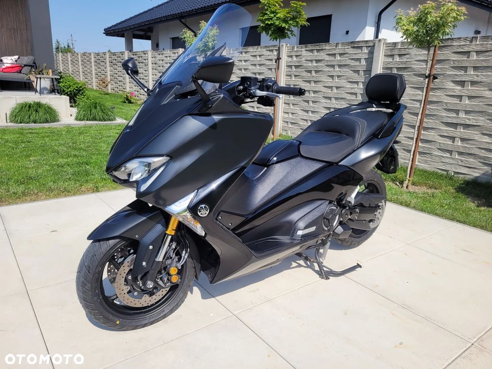 Yamaha Tmax - 23