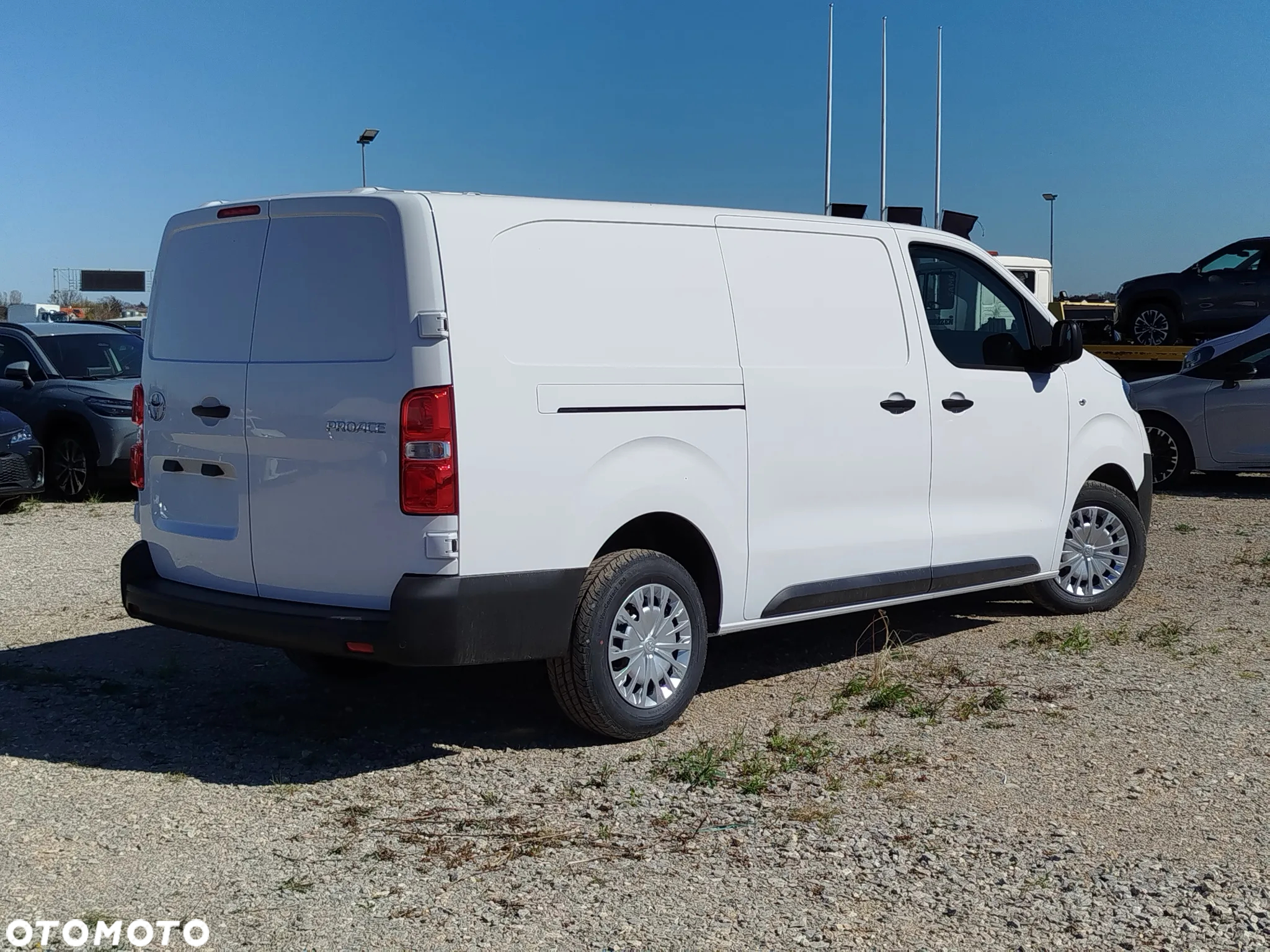 Toyota PROACE "od ręki" - 6