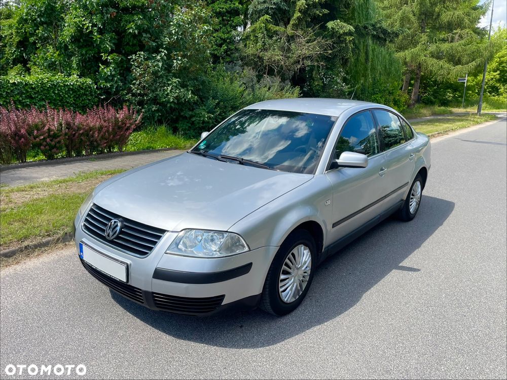 Volkswagen Passat 1.9 TDI - 1