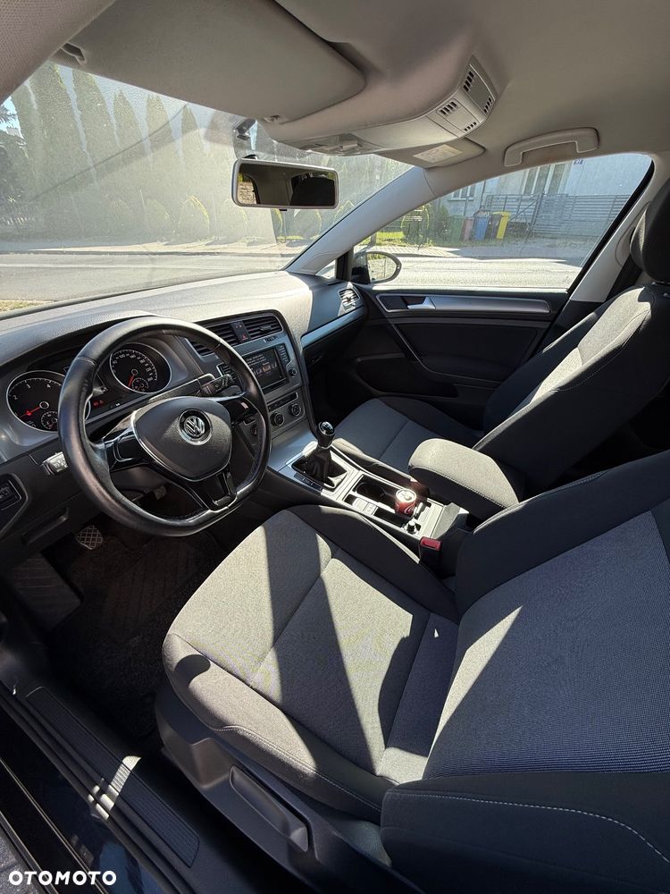 Volkswagen Golf 1.6 BlueTDI Comfortline - 9