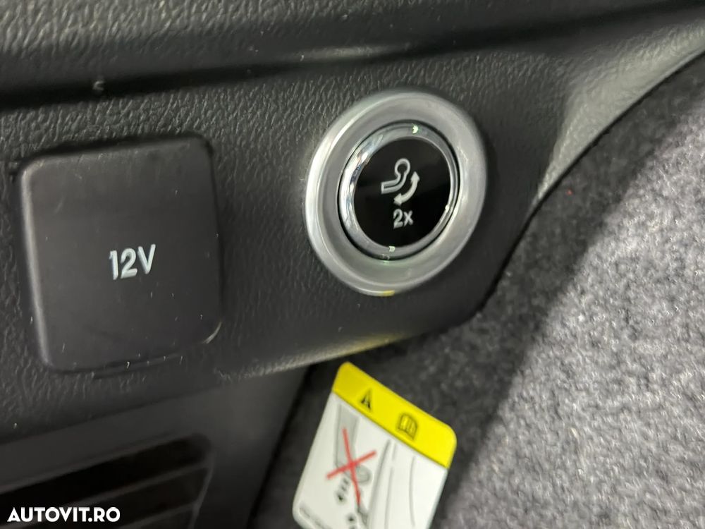 Ford Kuga 2.5 Duratec PHEV Vignale - 29