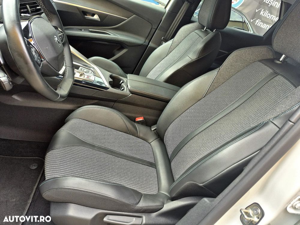 Peugeot 3008 PHEV 180 EAT8 Allure Pack - 7