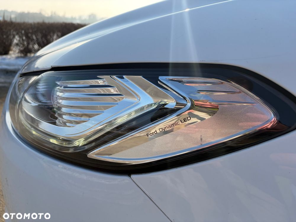 Ford Mondeo 2.0 TDCi Trend - 10