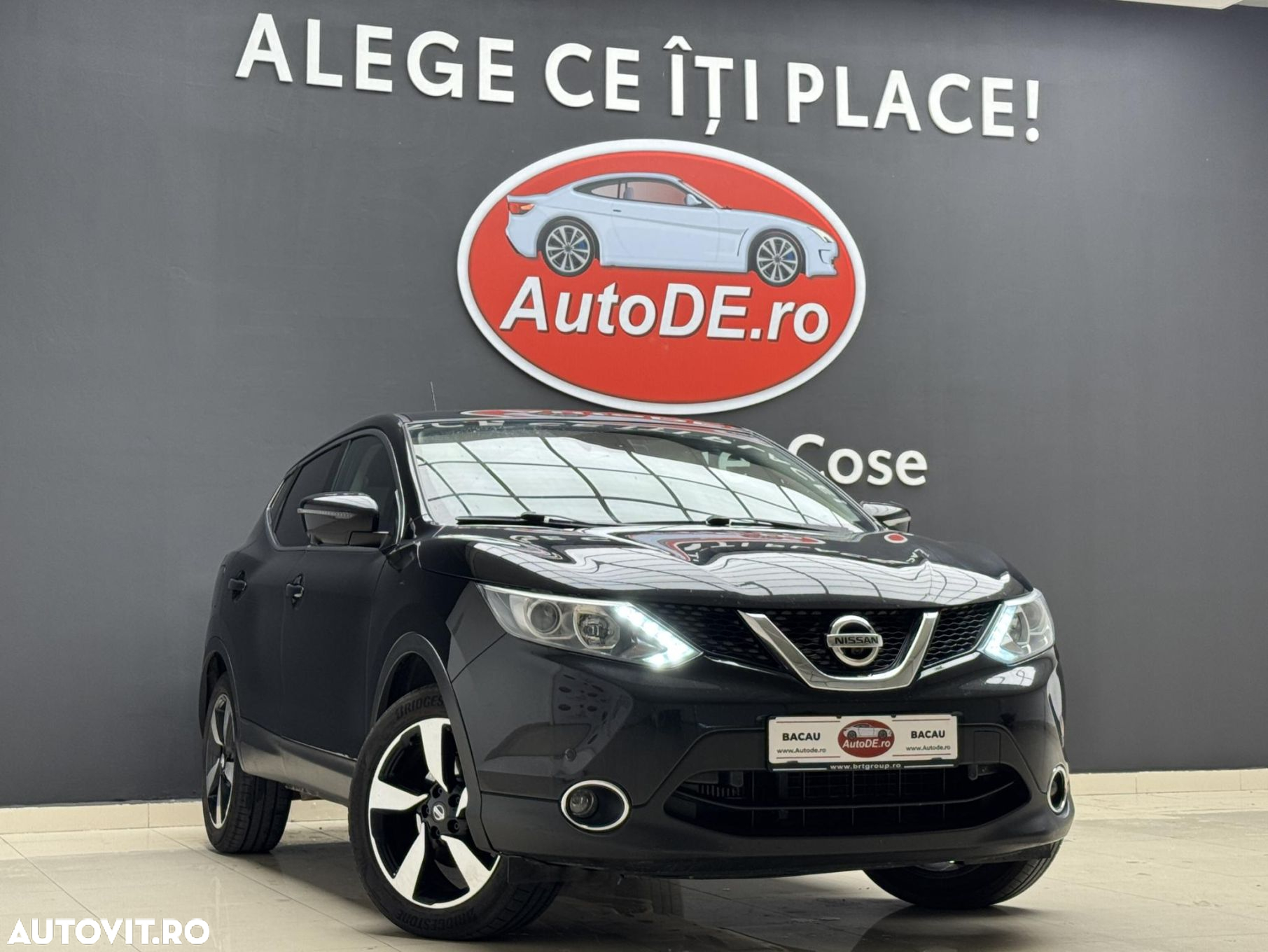 Nissan Qashqai - 2
