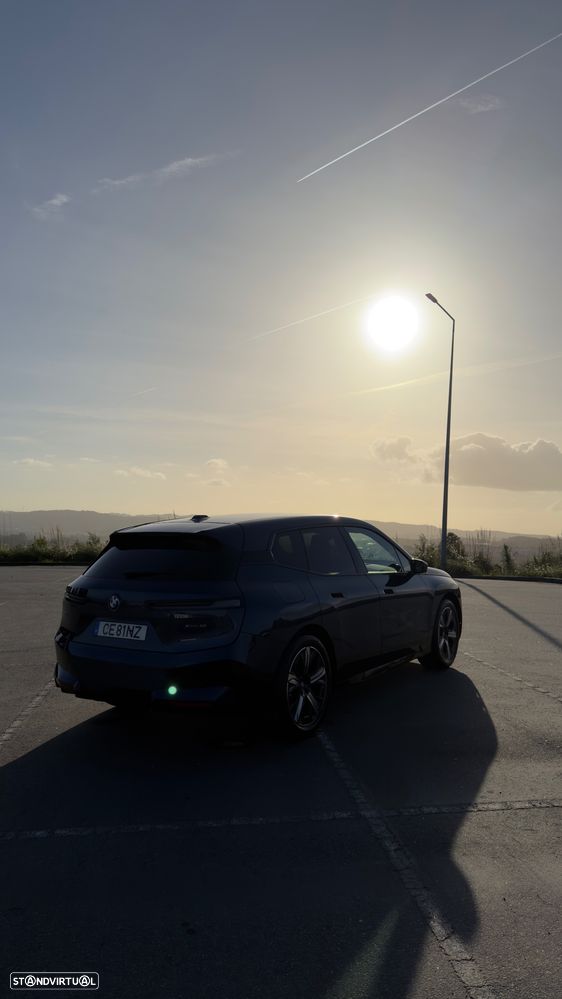 BMW iX xDrive 50 - 55