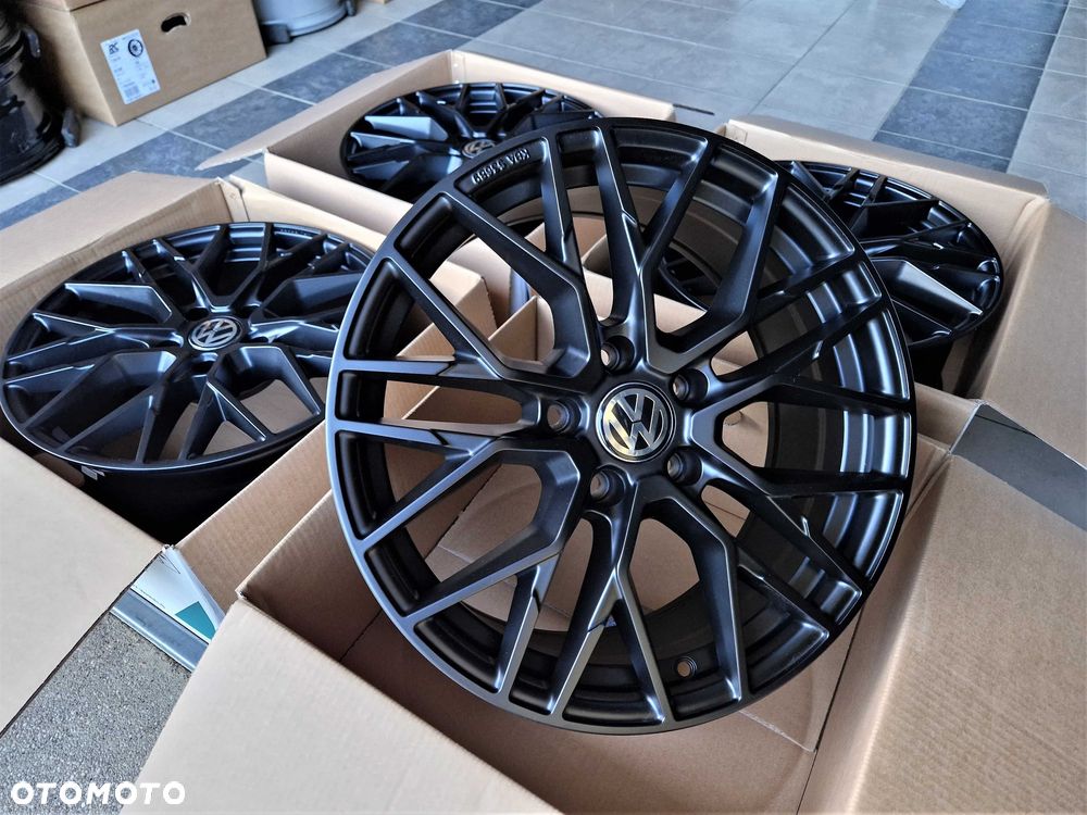 Alufelgi 17 5x120 VW T5 T6 T7 Transporter Caravelle Multivan Nowe Czarne ! 605# - 3