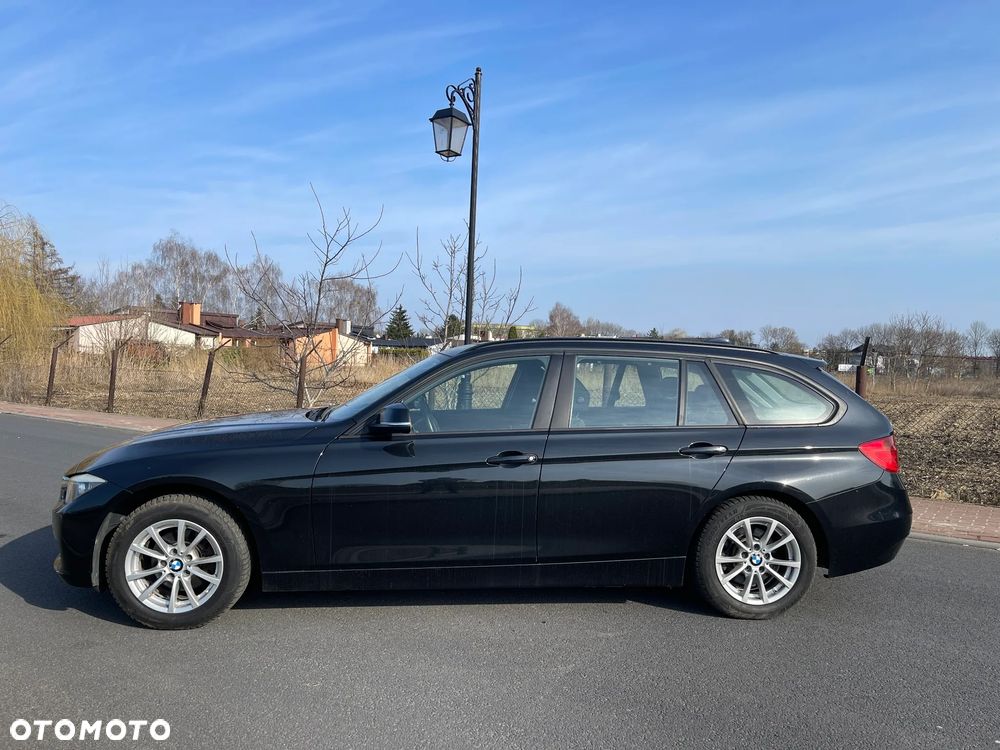 BMW Seria 3 318d Blue Performance Modern Line - 4