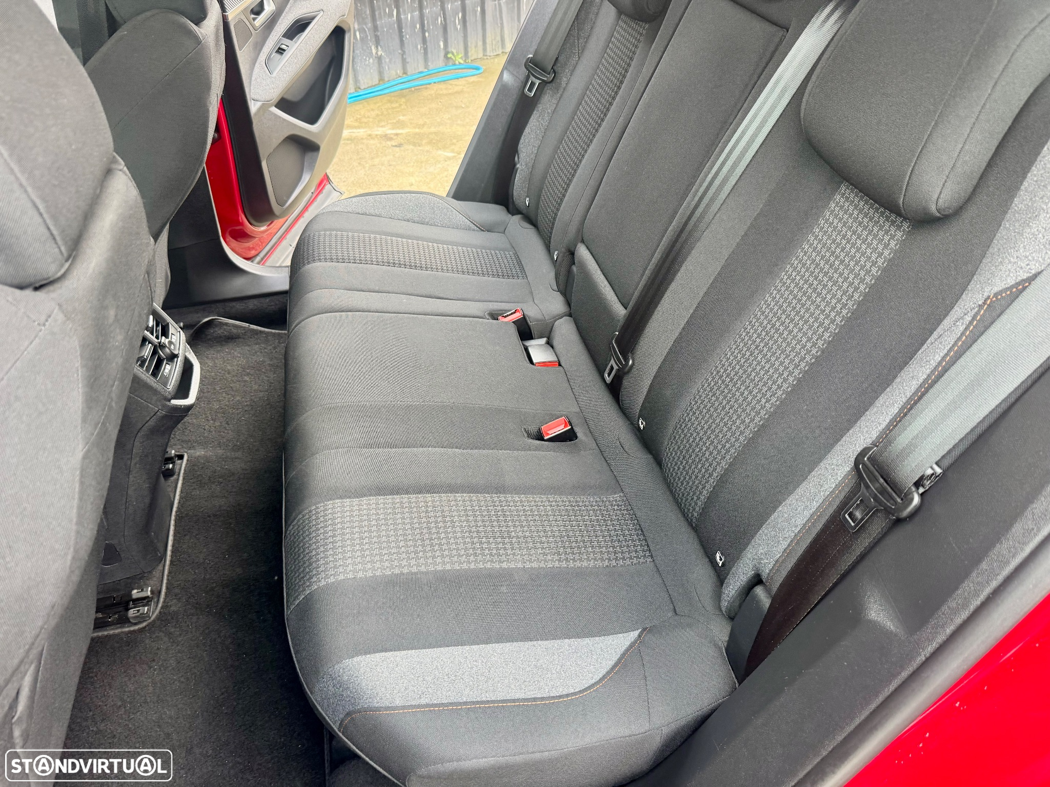 Peugeot 3008 1.5 BlueHDi GT EAT8 - 16