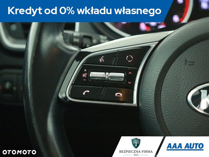 Kia Ceed - 14