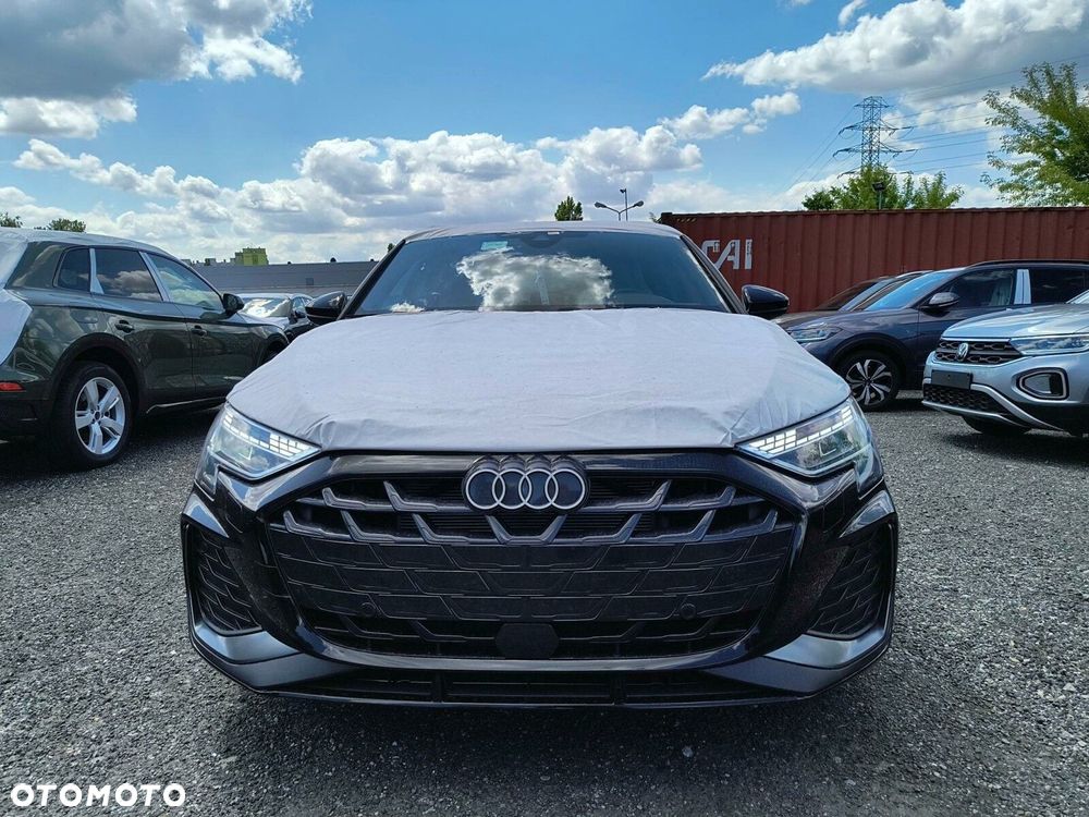 Audi A3 Sportback - 2