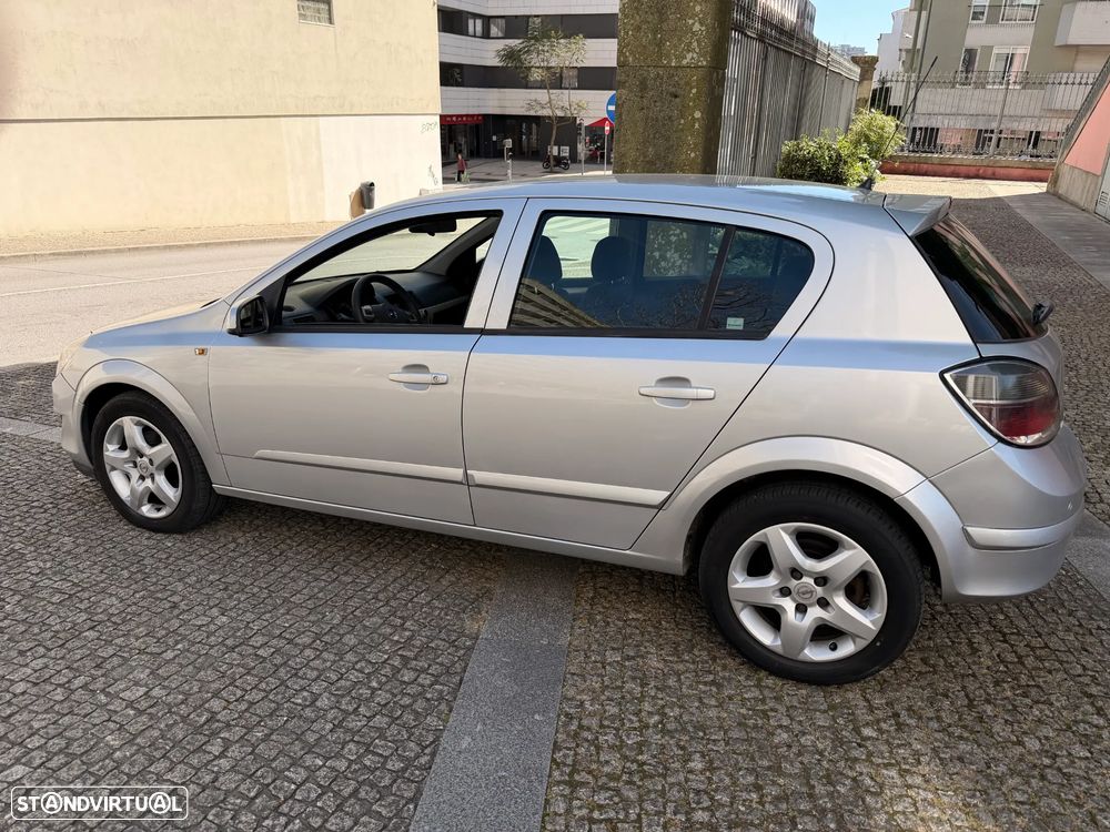 Opel Astra 1.3 CDTI Elegance - 3