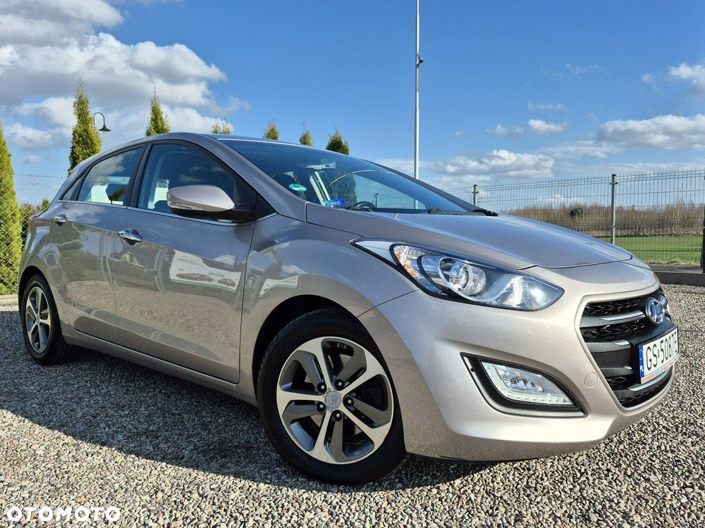 Hyundai i30 - 32