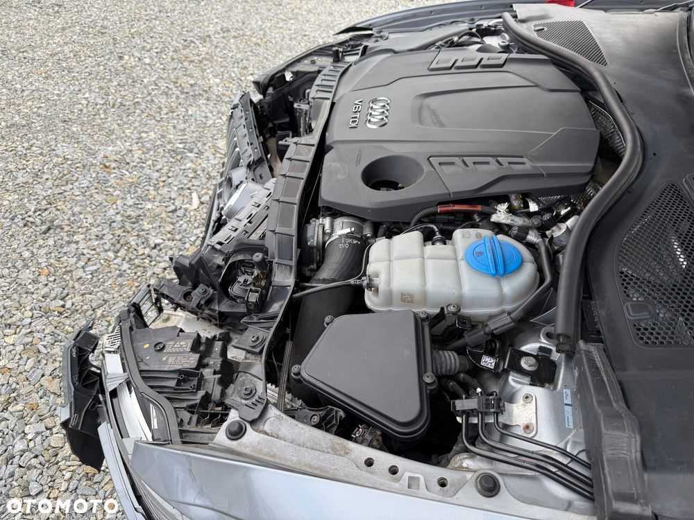 Audi A6 Allroad 3.0 TDI Quattro S tronic - 38