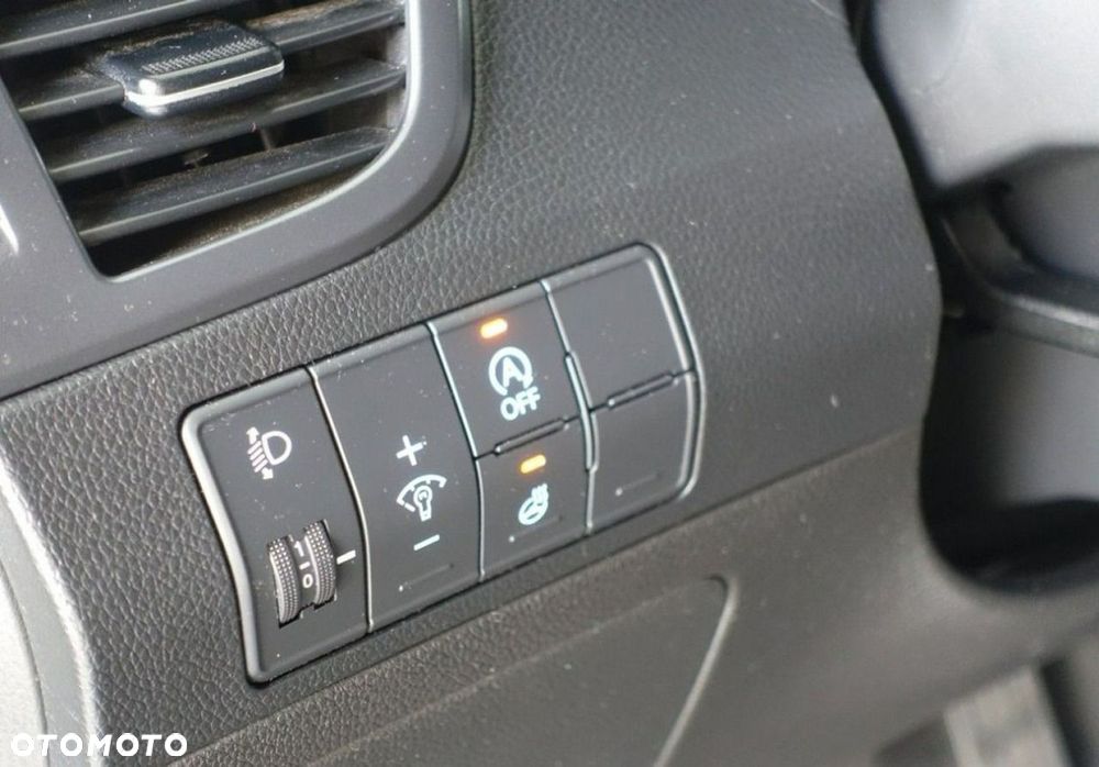 Hyundai i30 1.6 CRDi BlueDrive Go - 33