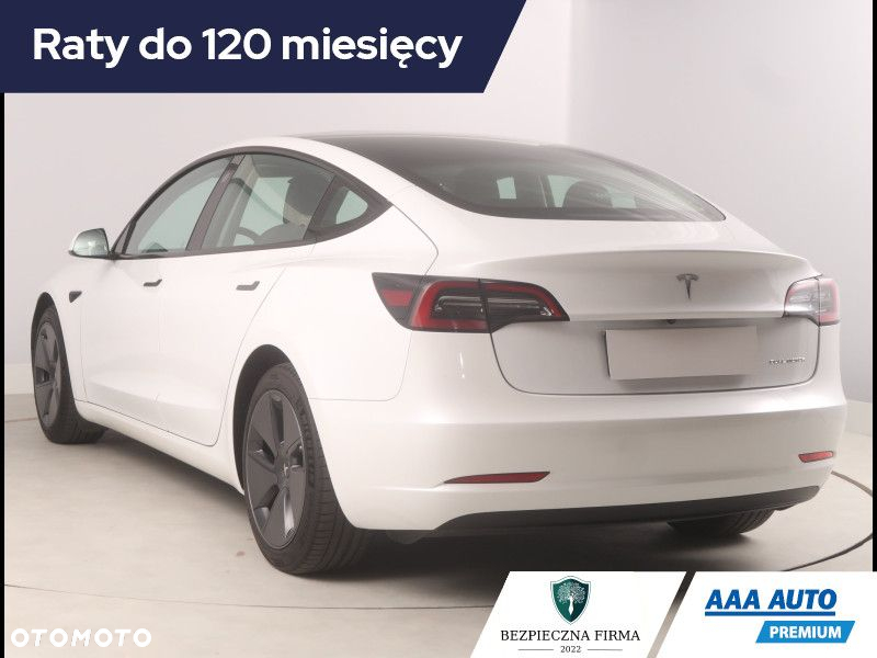 Tesla Model 3 - 5
