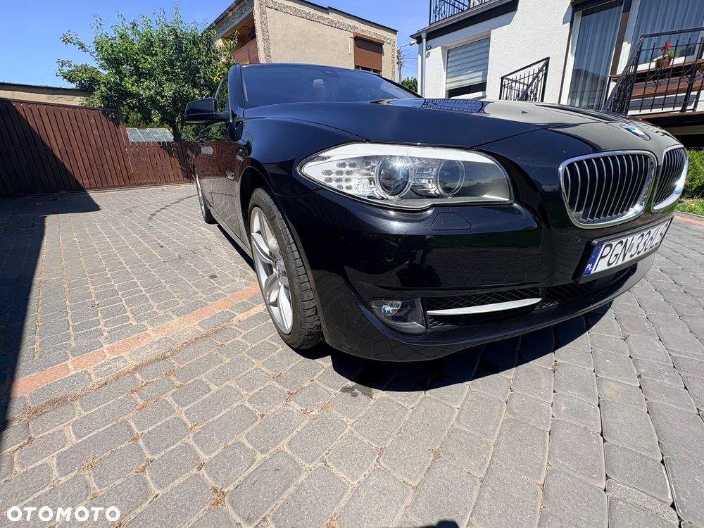 BMW Seria 5 520d - 13