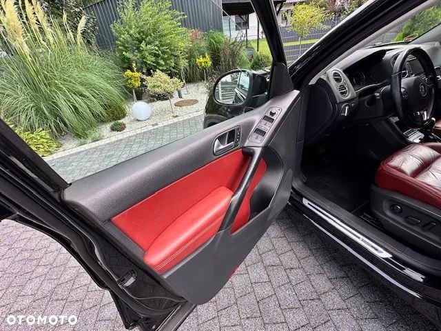 Volkswagen Tiguan 2.0 TDI 4Mot R-Style DSG - 11