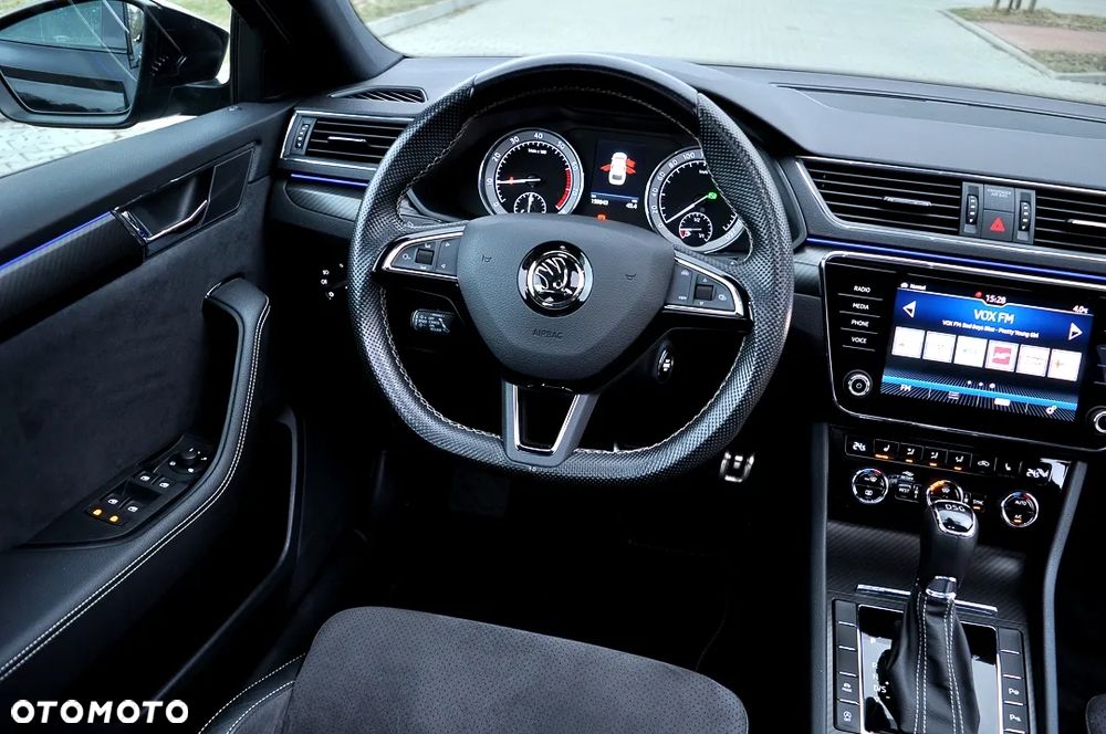 Skoda Superb 1.5 TSI DSG Sportline - 22