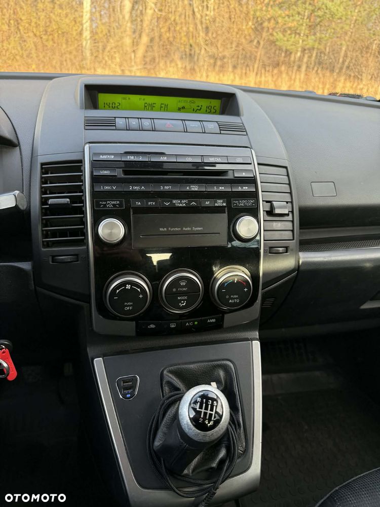 Mazda 5 2.0 Active - 21