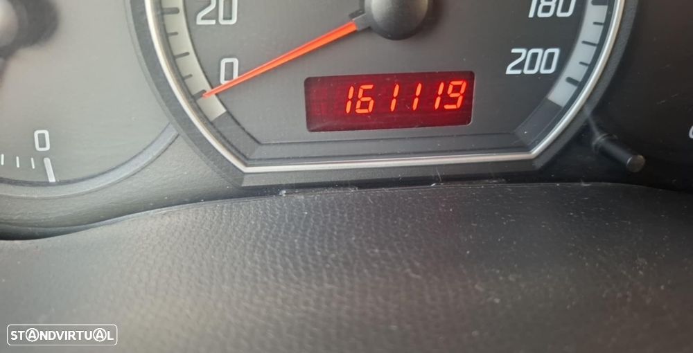 Suzuki Swift 1.3 16V GLX - 9