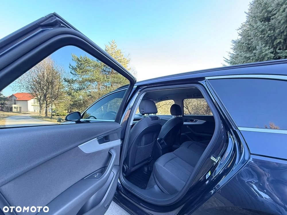 Audi A4 Avant 2.0 TDI S tronic quattro - 20