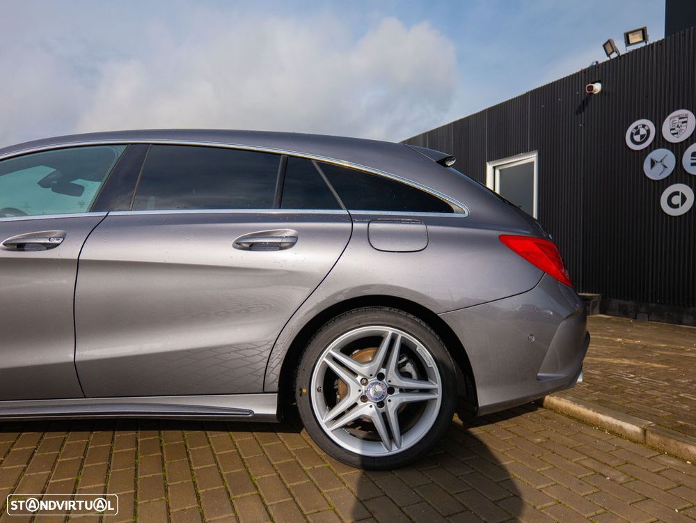 Mercedes-Benz CLA 220 d 7G-DCT AMG Line - 4