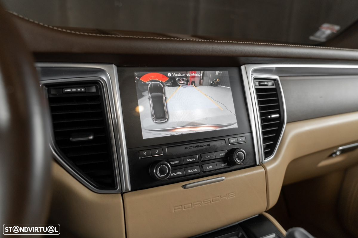 Porsche Macan Standard - 11