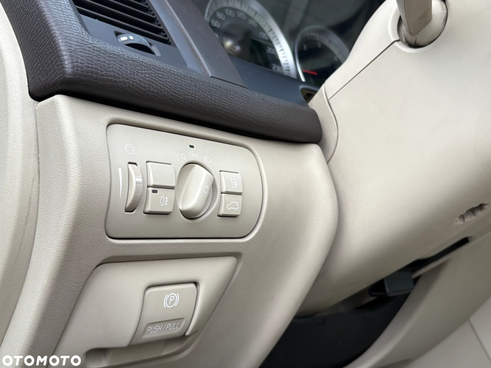Volvo XC 60 - 13