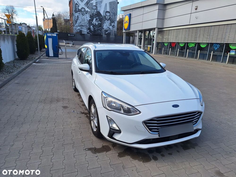 Ford Focus 1.5 EcoBoost Titanium - 11