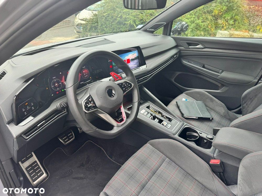 Volkswagen Golf VIII 2.0 TSI GTI DSG - 14