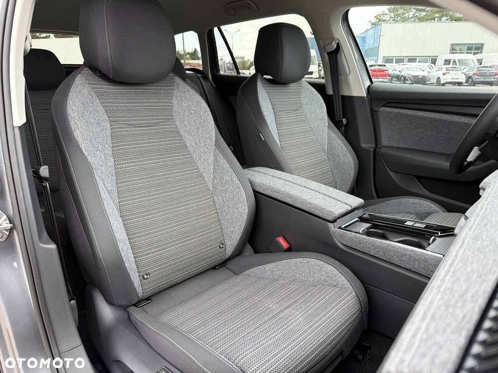 Skoda Superb 1.5 TSI Plug-in Hybrid Drive DSG - 19