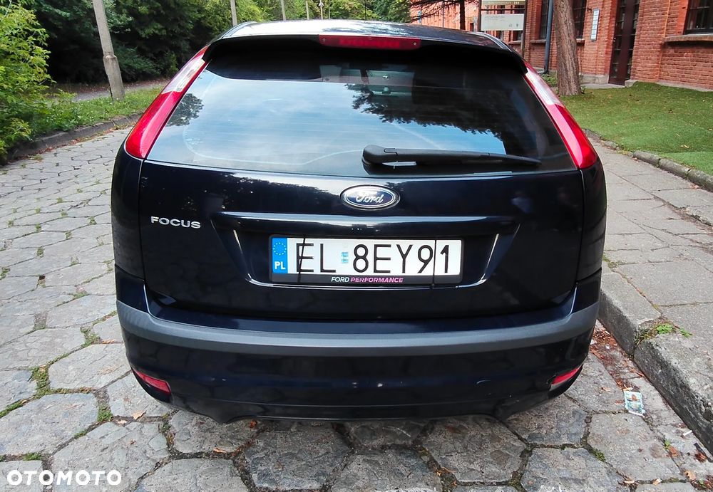 Ford Focus 1.6 16V Trend - 5