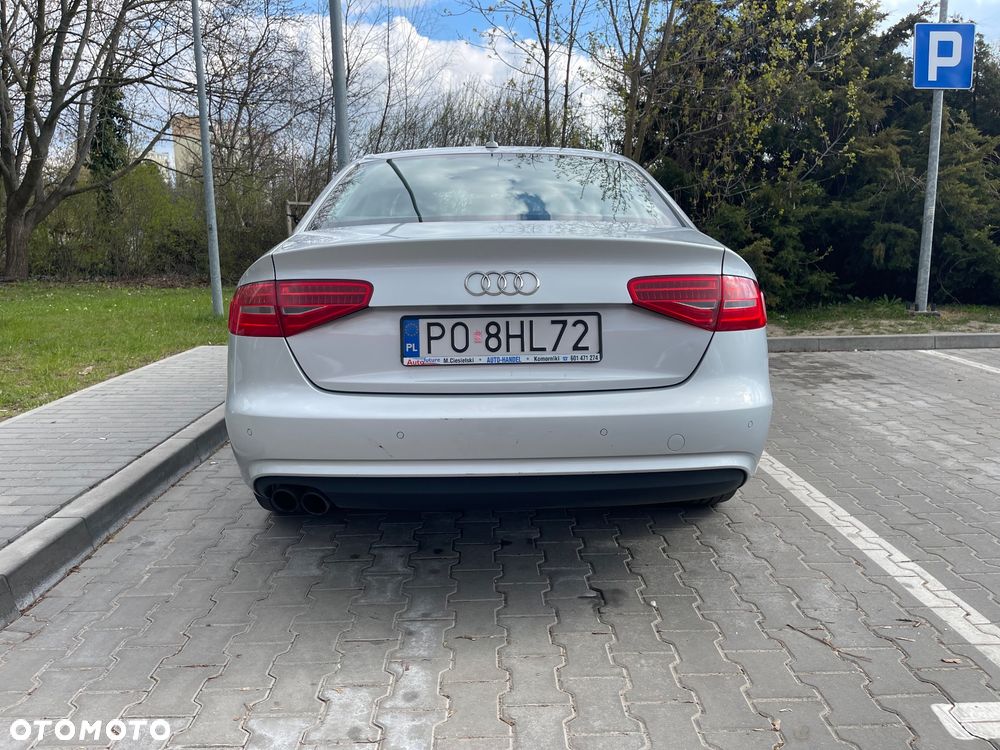 Audi A4 Limousine 2.0 TDI DPF clean diesel multitronic Attraction - 2