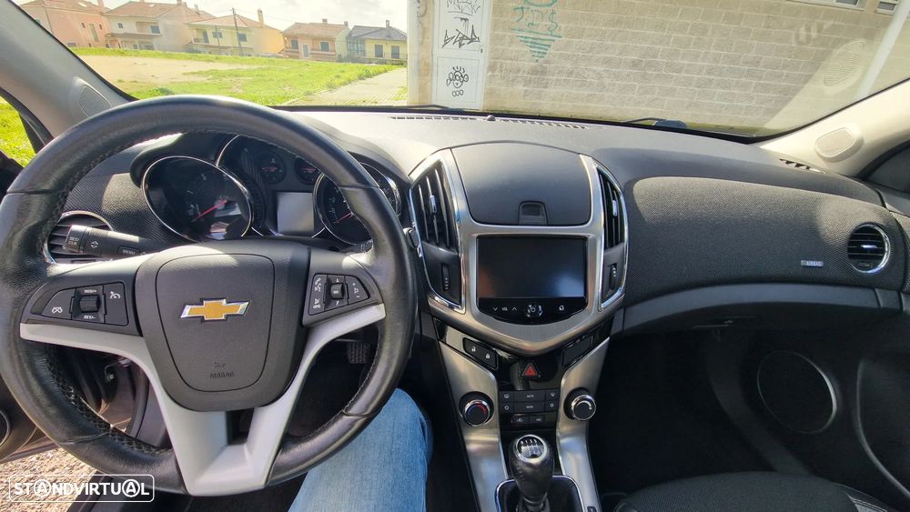 Chevrolet Cruze SW 1.7 VCDi LTZ - 15