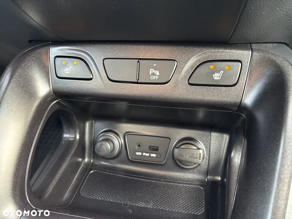 Hyundai ix35 2.0 CRDi 4WD Premium - 26