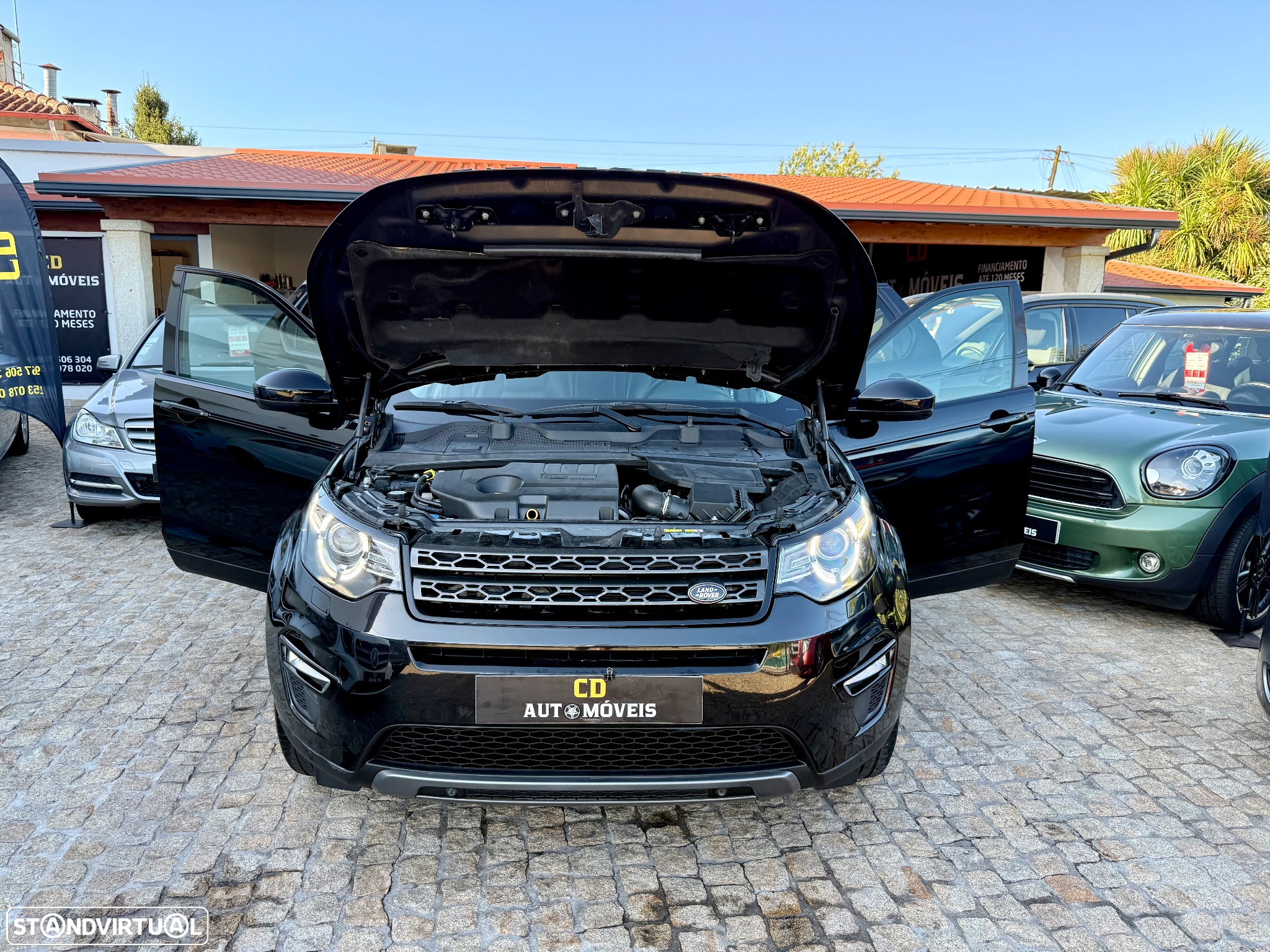 Land Rover Discovery Sport 2.0 TD4 HSE Luxury 7L Auto - 30