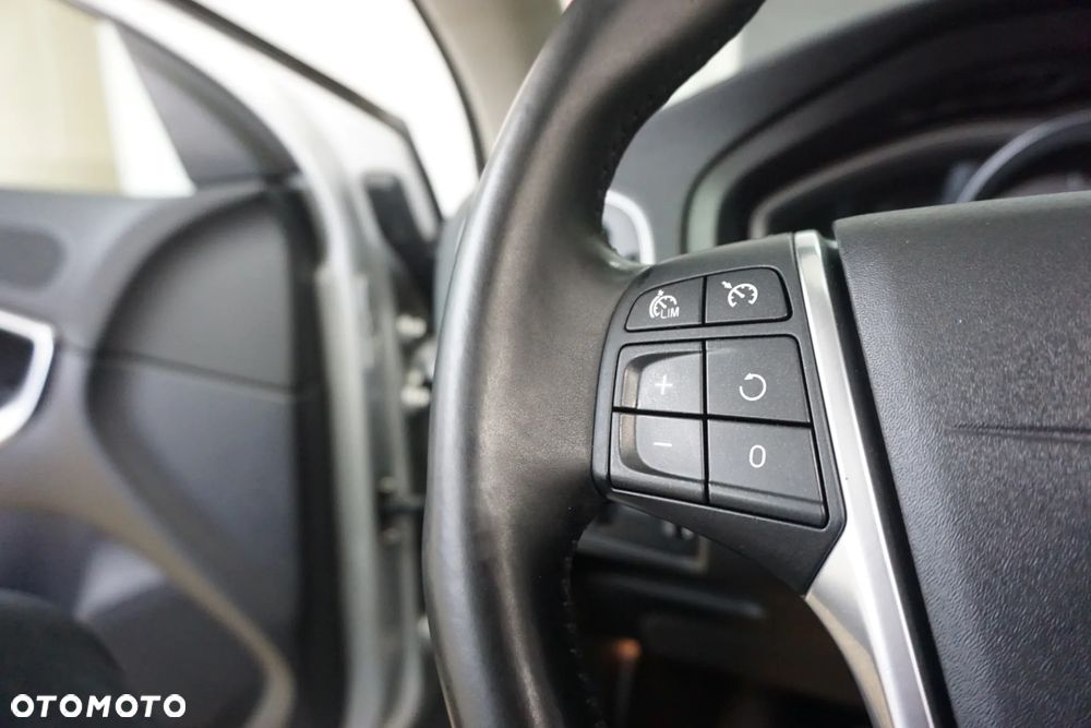 Volvo V40 - 28
