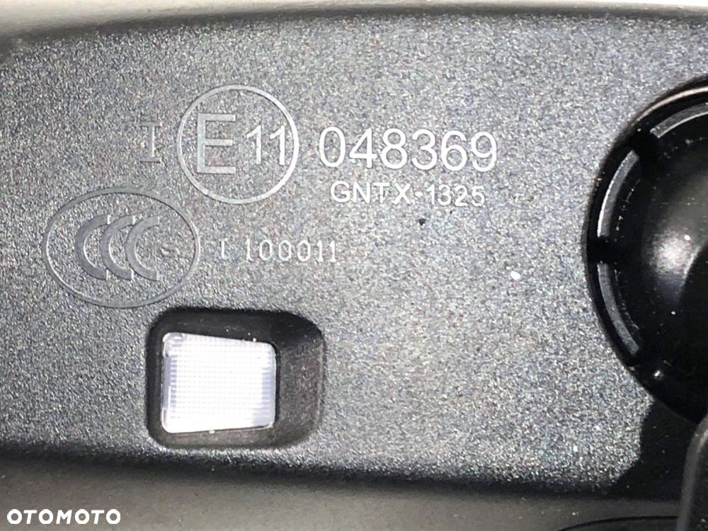 LUSTERKO WEWNĘTRZNE  BMW 5 (G30, F90) 2016 - 2022 530 e Plug-in-Hybrid 135 kW [184 KM] Hybryda - 4