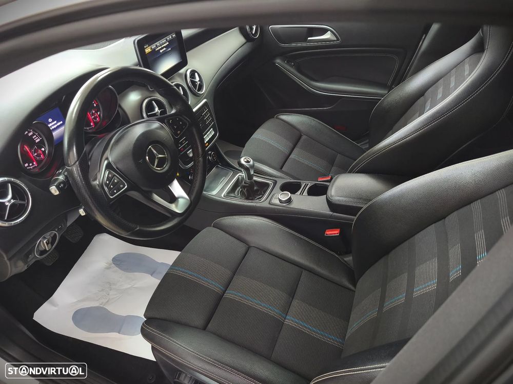 Mercedes-Benz CLA 200 - 6